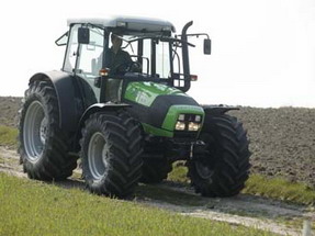 trattore Deutz-Fahr agrofarm 100