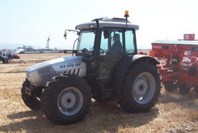 trattore lamborghini  r2 86