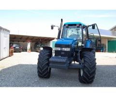 New Holland 8360 - Immagine 1