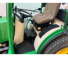 Trattore John Deere 2720 - Immagine 2