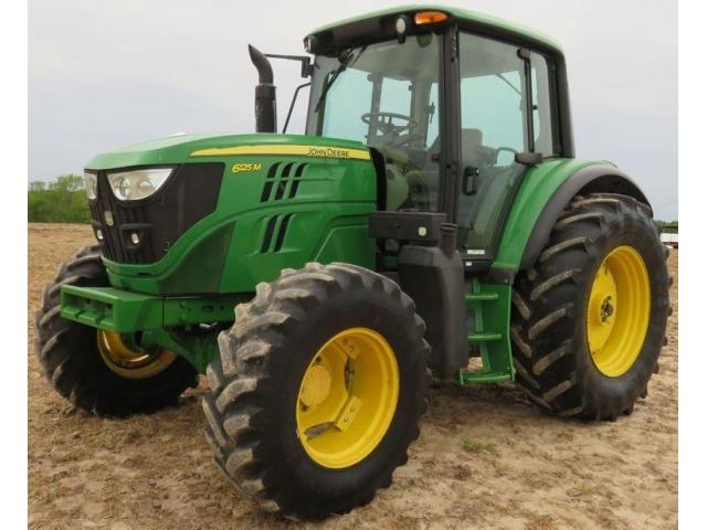 2014 John Deere 6125M MFWD tractor - 1