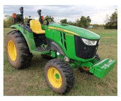 2018 John Deere 4052M MFWD tractor