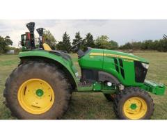 2018 John Deere 4052M MFWD tractor - Immagine 2